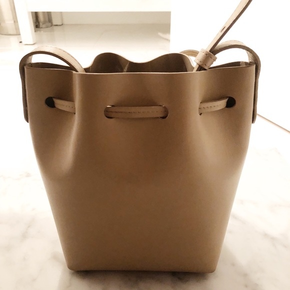 ✖️ SOLD ✖️ Mansur Gavriel Mini Calf Bucket Bag - Picture 2 of 5